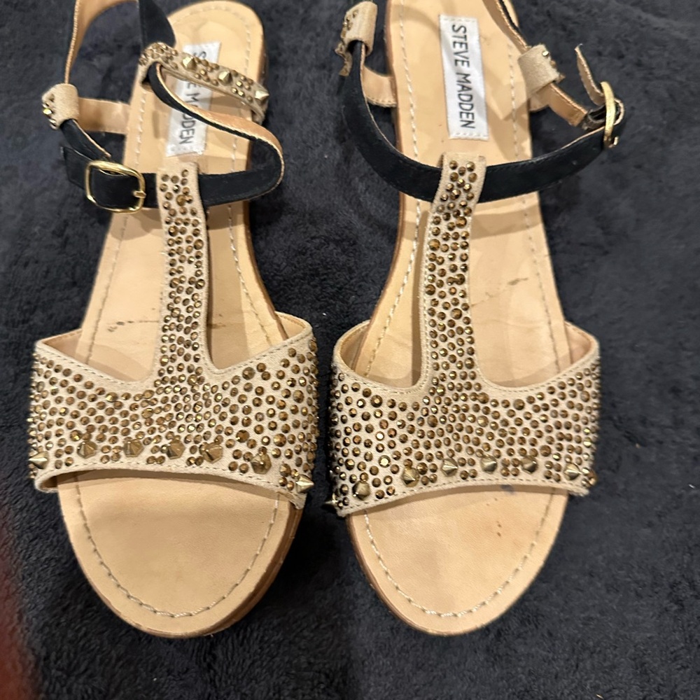 Steve Madden Sparkly Sandal Size 8.5